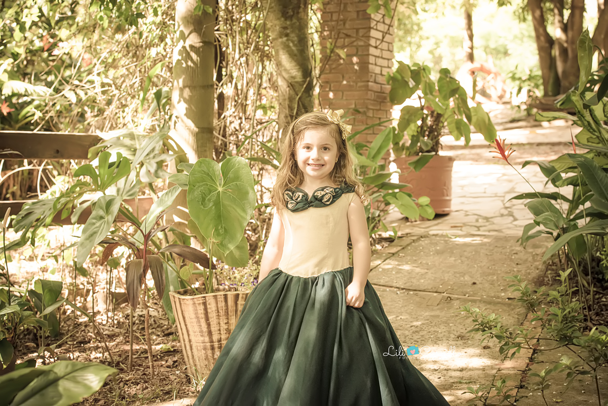 #lilicarvalho #lilifotografia #ensaiogestante #ensaionewborn #ensaiomenina #infancy #fotodemenina #aniversario #melhorfotografademaringa 