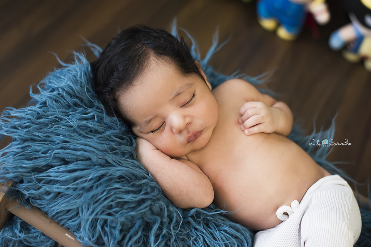 #lilicarvalho #lilifotografia #ensaionewborn #newbornmaringa #especialistaembebes #especialistanewborn #melhorfotografademaringa #babyboy #gestante #gravida #fotomeninoazul #fotoespecial #fotodiferente 