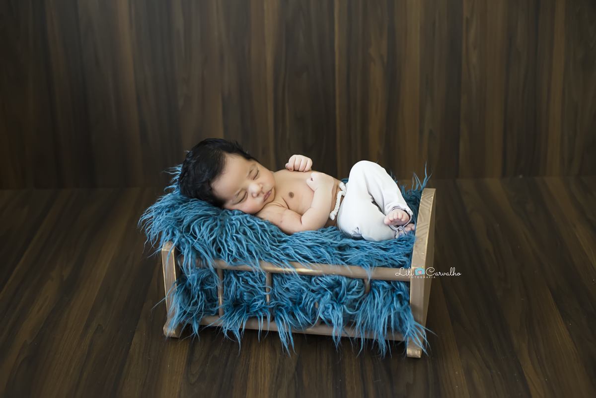 #lilicarvalho #lilifotografia #ensaionewborn #newbornmaringa #especialistaembebes #especialistanewborn #melhorfotografademaringa #babyboy #gestante #gravida #fotomeninoazul #fotoespecial #fotodiferente 