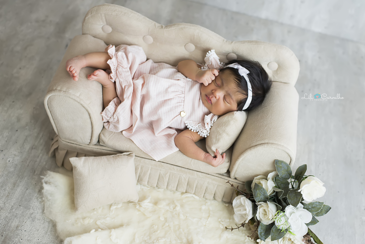 #lilicarvalho #lilifotografia #ensaionewborn #gestante #gravida #especialistaemnewborn #especialistaembebes #melhorfotografa #fotofamilia #recemnascido #sofabebe #sorriso #maringa #melhorfotografademaringa 