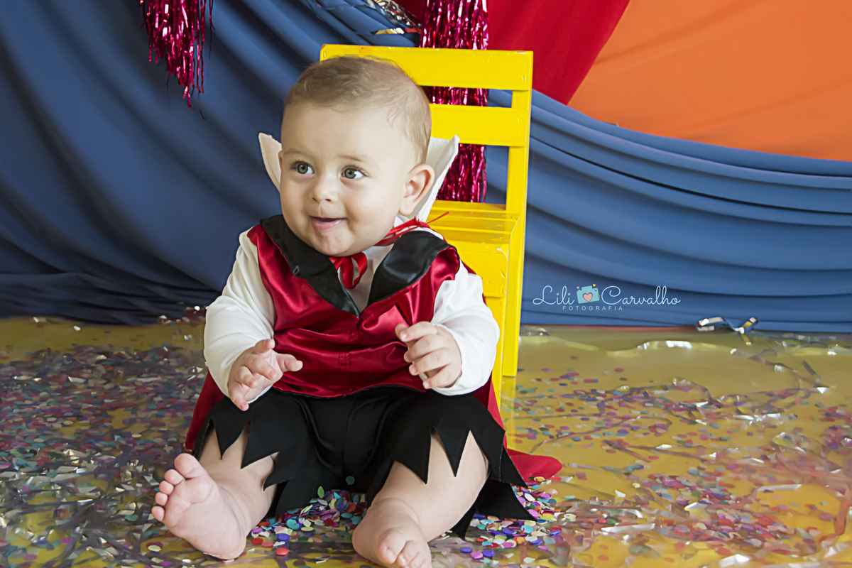 #sessaodecarnaval #fotocarnaval #vampiro #lilicarvalho #lilifotografia #melhorfotografademaringa #especialistaembebes #recemnascido #gravida #gestante 