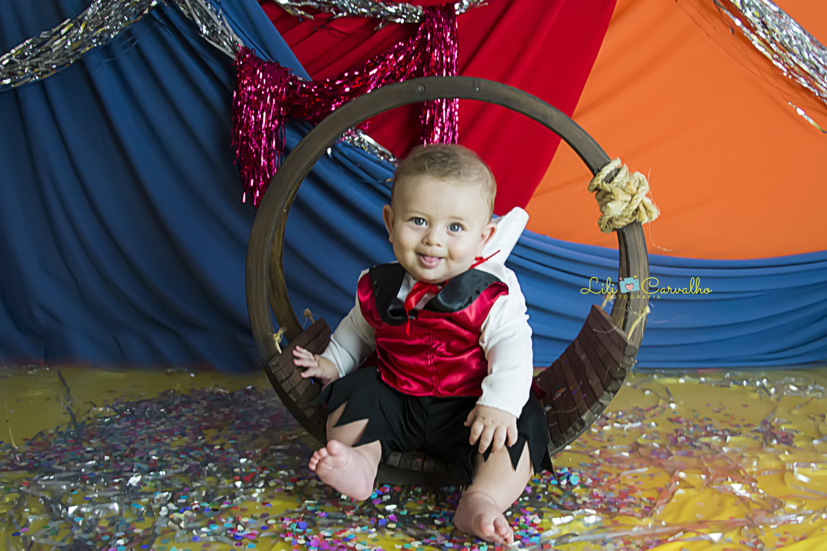 #sessaodecarnaval #fotocarnaval #vampiro #lilicarvalho #lilifotografia #melhorfotografademaringa #especialistaembebes #recemnascido #gravida #gestante 