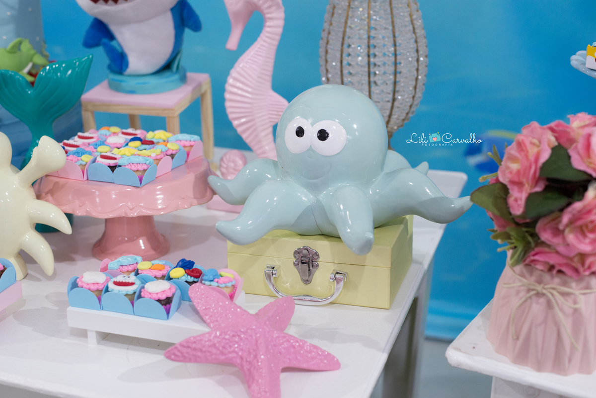 #lilicarvalho #lilifotografia #aniversario #festainfantil #newborn #gestante #gravida #melhorfotografademaringa #festatematica #acompanhamentodebebe #fotografacuidadosa #decoracaolinda #maternidade #mamadeira #parto #chupeta 