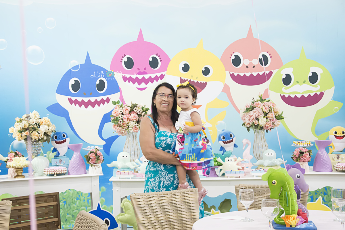 #lilicarvalho #lilifotografia #aniversario #festainfantil #newborn #gestante #gravida #melhorfotografademaringa #festatematica #acompanhamentodebebe #fotografacuidadosa #decoracaolinda #maternidade #mamadeira #parto #chupeta 