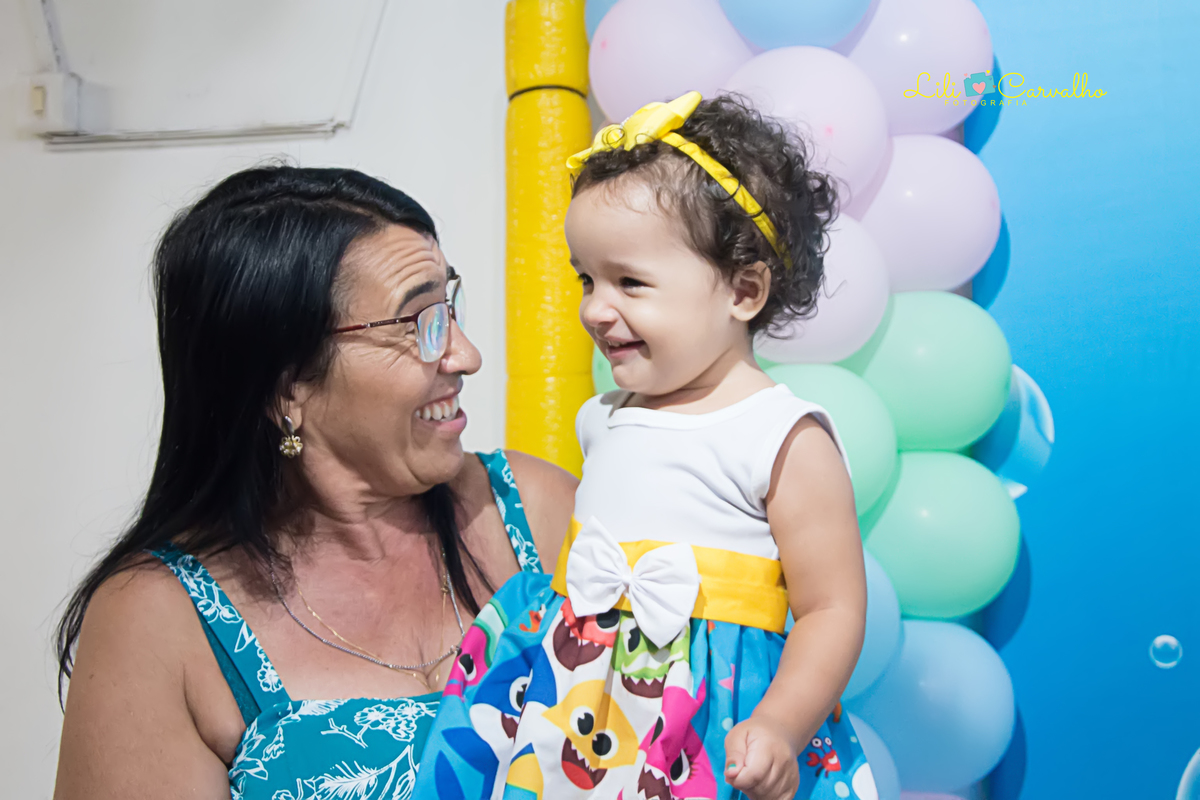 #lilicarvalho #lilifotografia #aniversario #festainfantil #newborn #gestante #gravida #melhorfotografademaringa #festatematica #acompanhamentodebebe #fotografacuidadosa #decoracaolinda #maternidade #mamadeira #parto #chupeta 