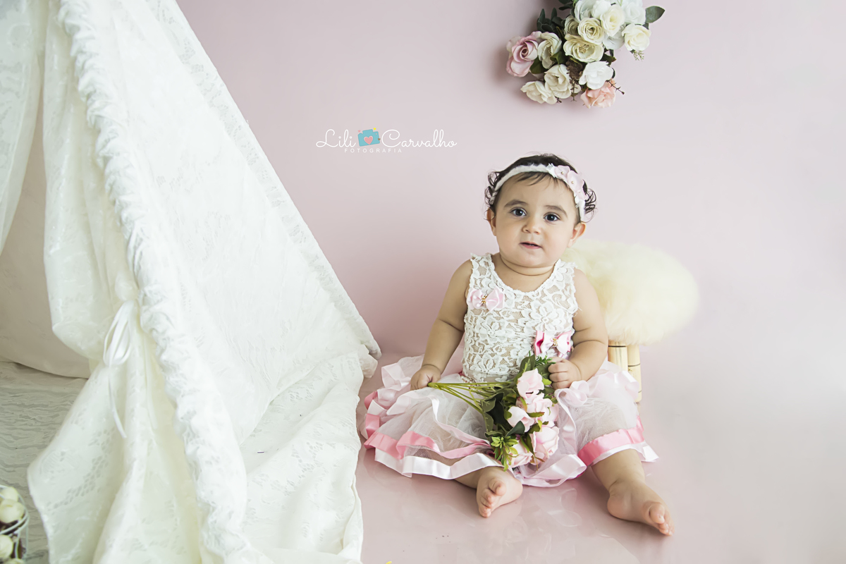 #smashthecake #fotocombolo #fotomenina #fotodelicada #fotocabana #cabanaderenda #rosinha #lilicarvalho #lilifotografia #melhorfotografademaringa #cenariodafotografa #newborn #gestante #gravida #recemnascido #bebe #mamadeira #chupeta #amamentacao 