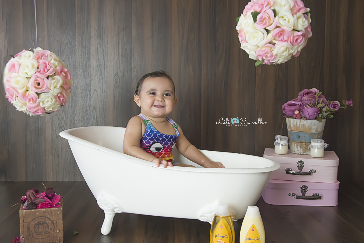 #smashthecake #fotocombolo #fotomenina #fotodelicada #fotocabana #cabanaderenda #rosinha #lilicarvalho #lilifotografia #melhorfotografademaringa #cenariodafotografa #newborn #gestante #gravida #recemnascido #bebe #mamadeira #chupeta #amamentacao 