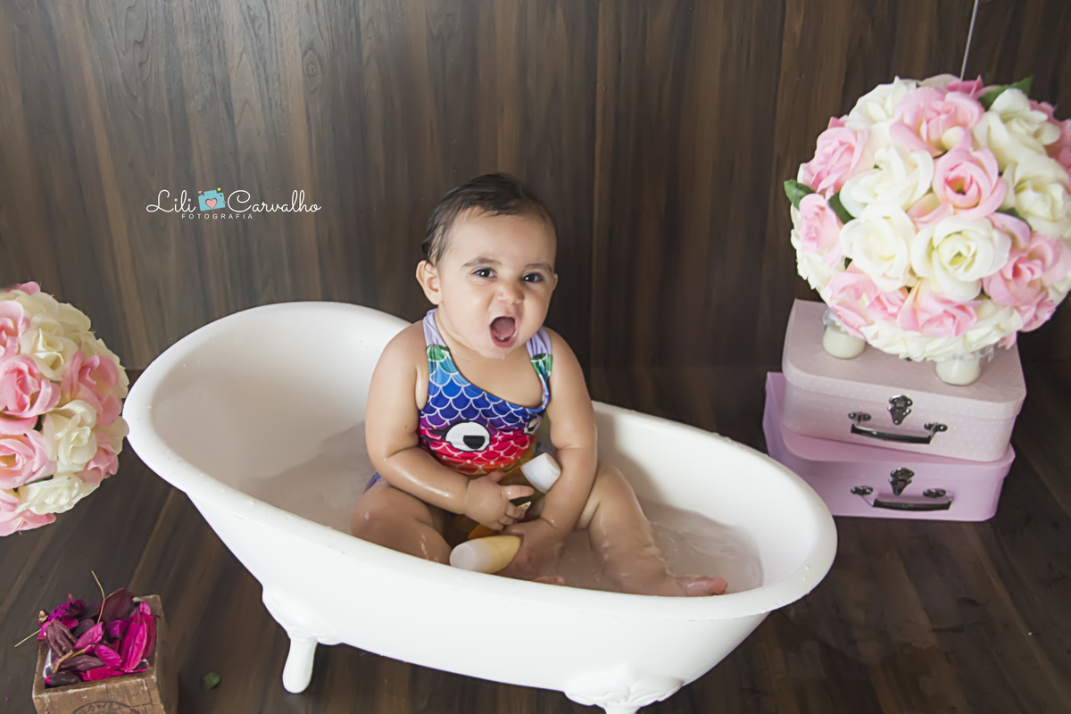 #smashthecake #fotocombolo #fotomenina #fotodelicada #fotocabana #cabanaderenda #rosinha #lilicarvalho #lilifotografia #melhorfotografademaringa #cenariodafotografa #newborn #gestante #gravida #recemnascido #bebe #mamadeira #chupeta #amamentacao 