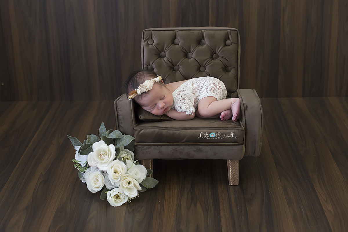 #newborn #newbornmaringa #lilicarvalho #liifotografia #melhorfotografademaringa #menina #babygirl #fotodebebemenina #balancoazul #especialistabebe #recemnascido #gestante #gravida #bokbebe #fotogestacao #acompanhamentobebe 