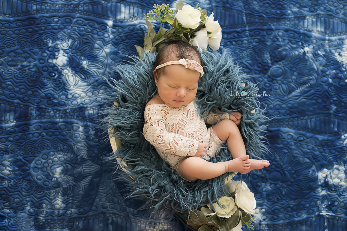 #newborn #newbornmaringa #lilicarvalho #liifotografia #melhorfotografademaringa #menina #babygirl #fotodebebemenina #balancoazul #especialistabebe #recemnascido #gestante #gravida #bokbebe #fotogestacao #acompanhamentobebe 