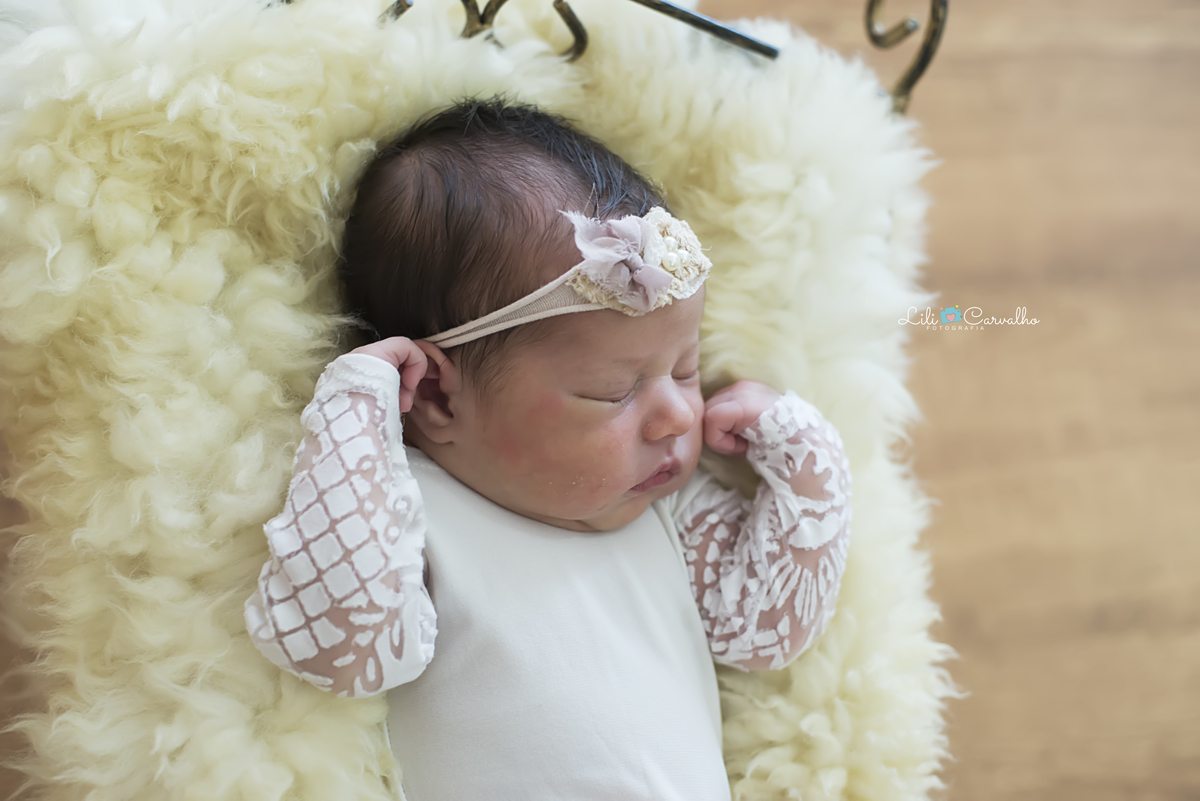 #newborn #newbornmaringa #lilicarvalho #liifotografia #melhorfotografademaringa #menina #babygirl #fotodebebemenina #balancoazul #especialistabebe #recemnascido #gestante #gravida #bokbebe #fotogestacao #acompanhamentobebe 