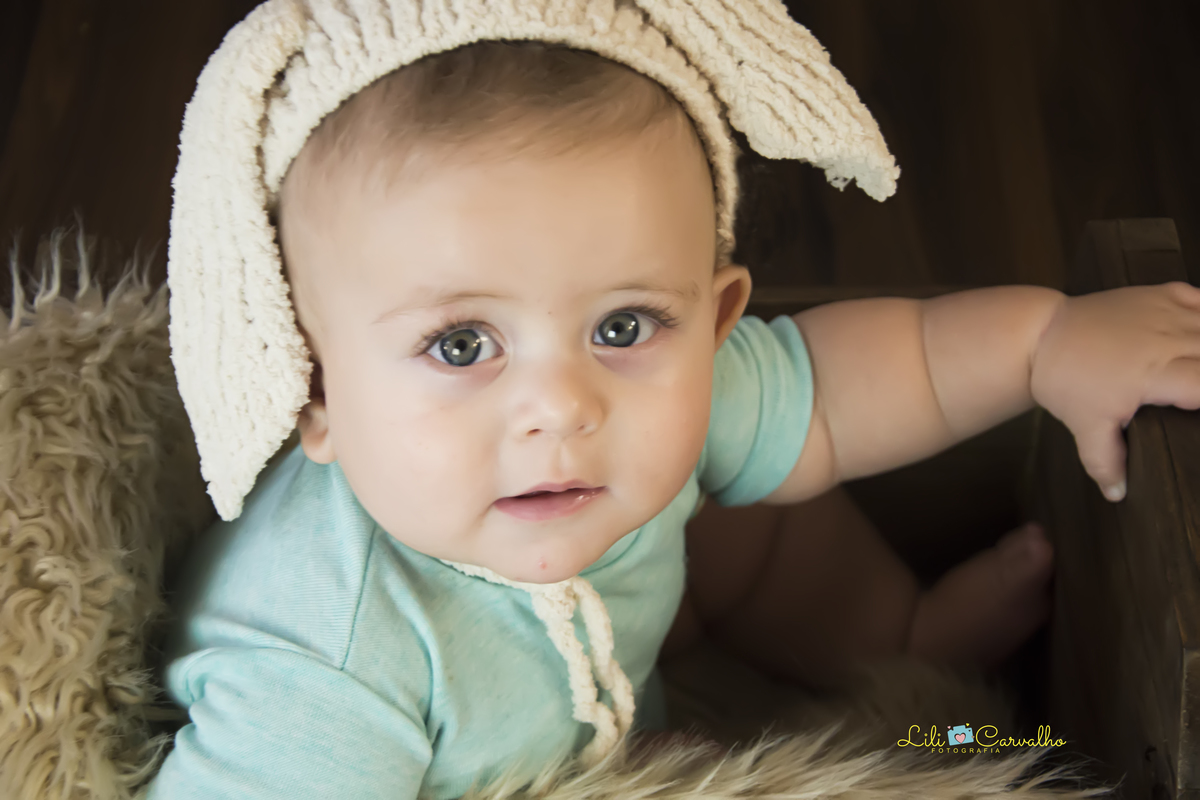 #lilicarvalho #lilifotografia #ensaiogestante #fotodepascoa #coelhinho 3pascoamaringa #newborn #aocmpanhamentobebe #miniensaio #babyboy #melhorfotografademaringa 