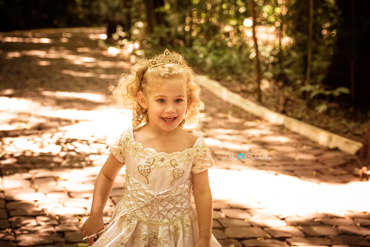 #lilicarvalho #liifotografia #ensaiomenina #fotodemenina #aniversario #newborn #gestante #gravida #recemnascido #melhorfotografademaringa 