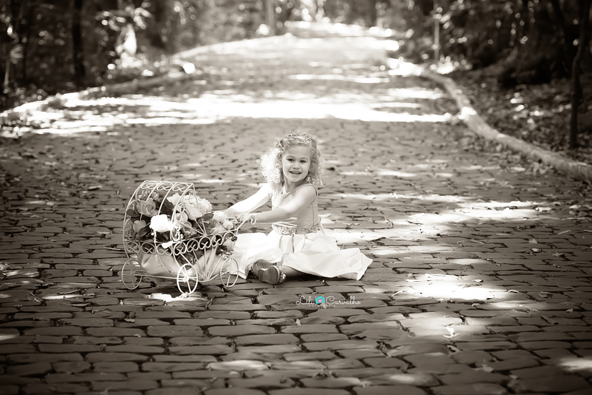 #lilicarvalho #liifotografia #ensaiomenina #fotodemenina #aniversario #newborn #gestante #gravida #recemnascido #melhorfotografademaringa 