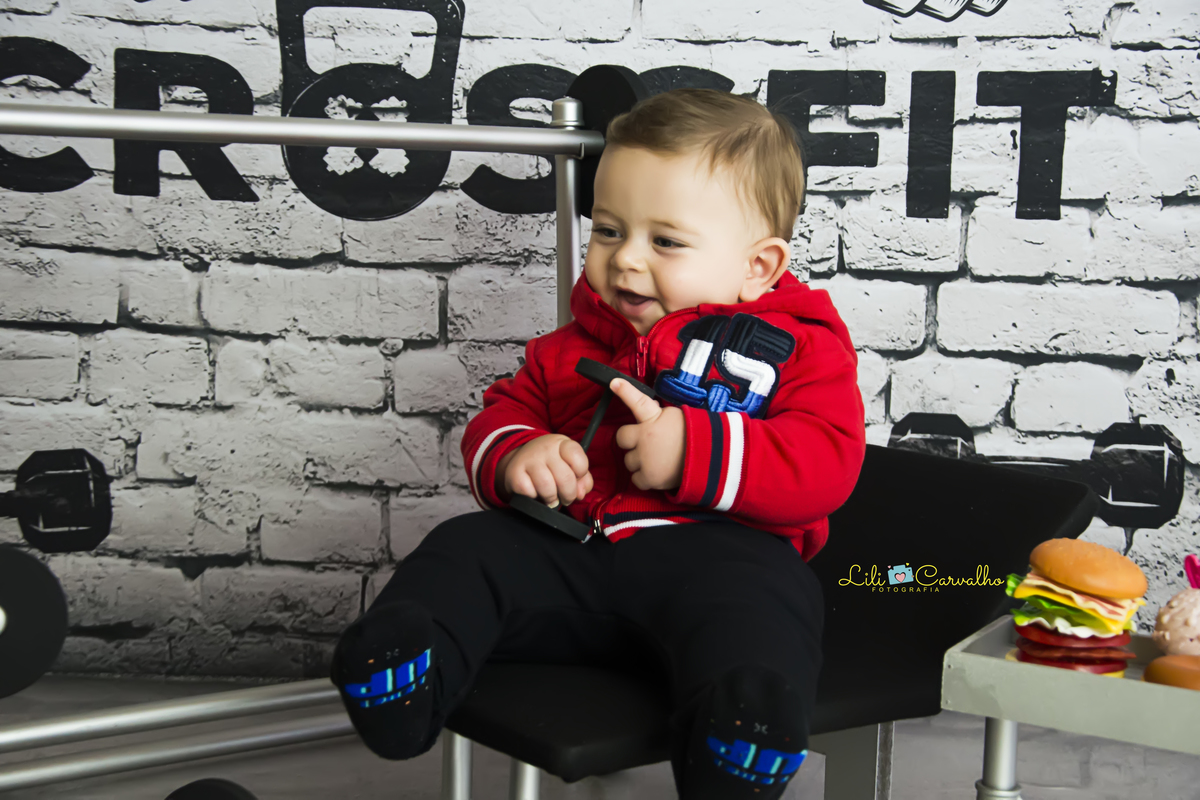 #crossfit #crossfitbaby #lilicarvalho #lilifotografia #academia #babyfitnes #melhorfotografa #newborn #gestante #gravida #bebe #smashthecake 