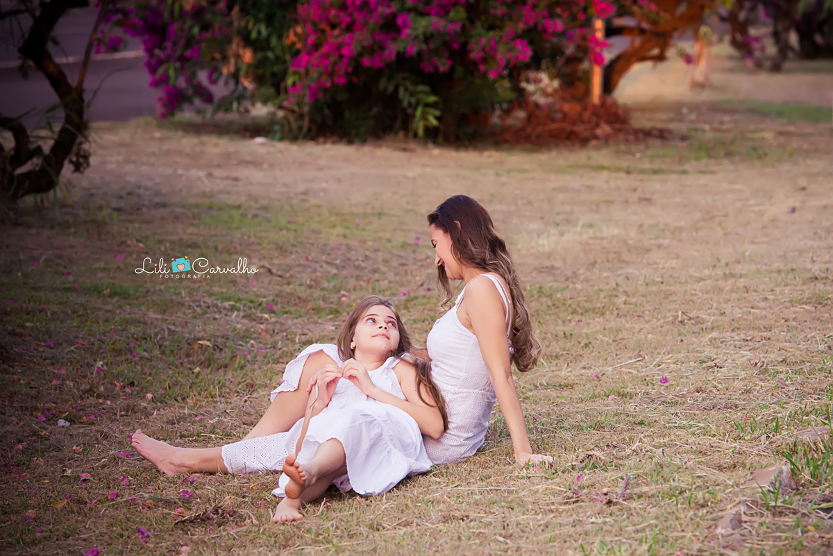 #diadasmaesmaringa #lilicarvalho #lilifotografia #ensaiodiadasmaes #melhorfotografademaringa #newborn #gestante #gravida #recemnascido 