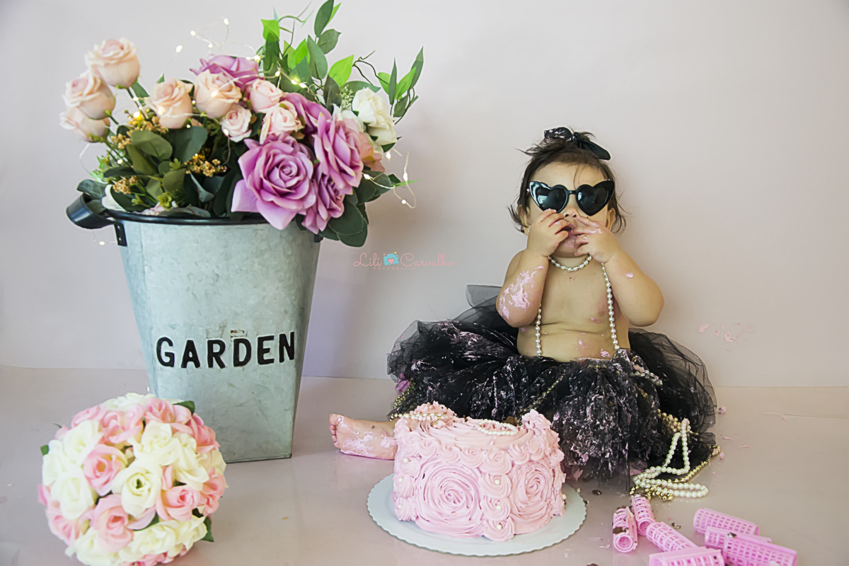 #lilicarvalho  #smashthecake #smashthefruit #diadasmaes #melhorfotografademaringa #umaninho #1aninho #gestante #gravida #foto 