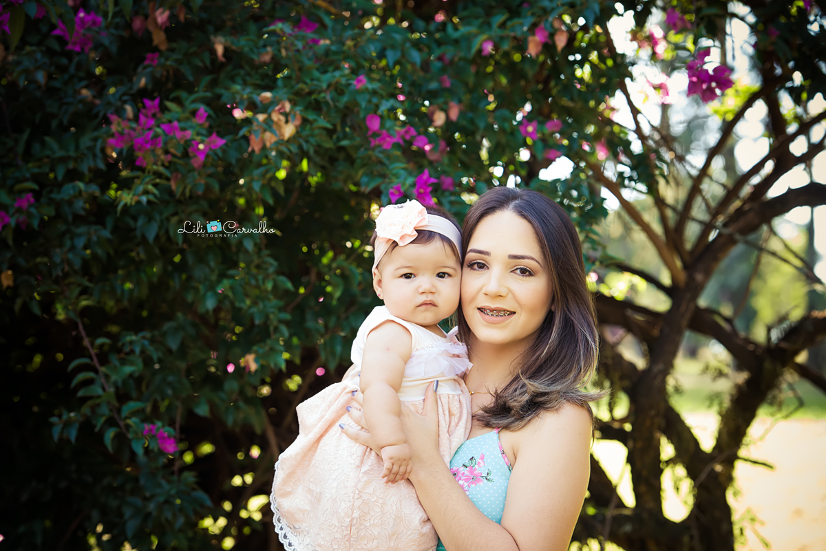 #lilicarvalho #ensaiodiadasmaes #acompanhamentoinfantil #lilifotografia #melhorfotografademaringa #newborn #gestante #gravida 