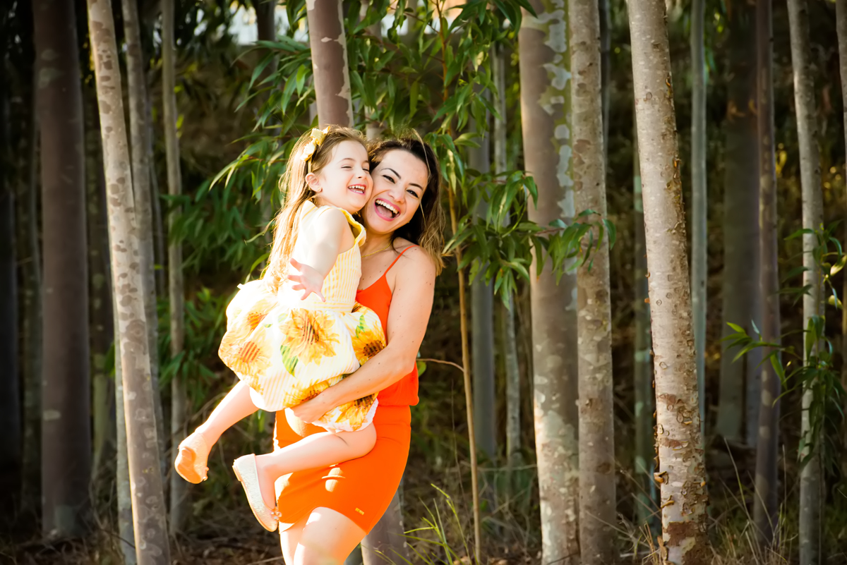 #diadasmaes #lilicarvalho #liilfotografia #ensaiodiadasmaes #newborn #gestante #gravida #acompanhamentoinfantil #theodorice 