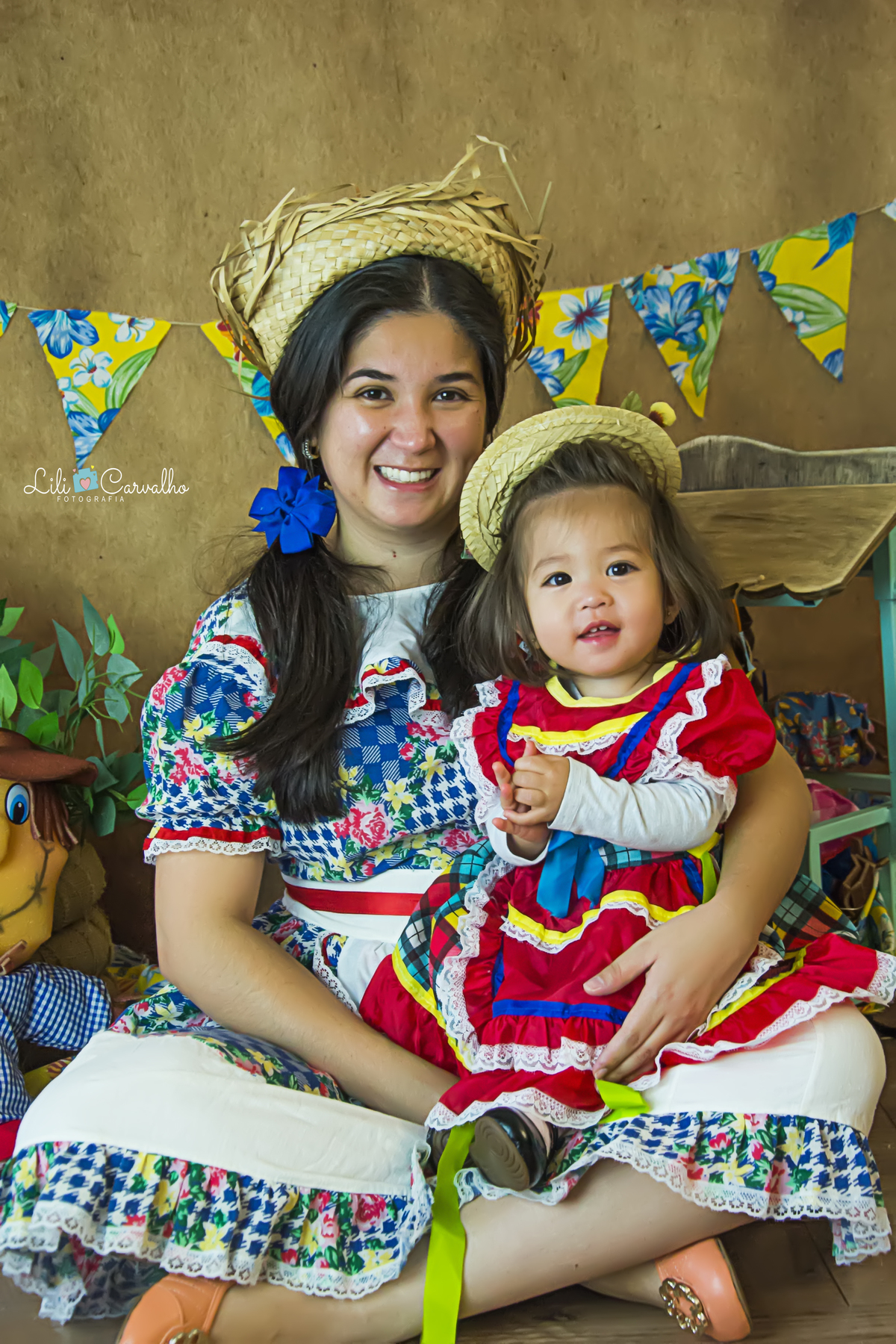 #lilicarvalho #lilifotografia #acompanhamentoinfantil #festajunina #ensaiojunino 