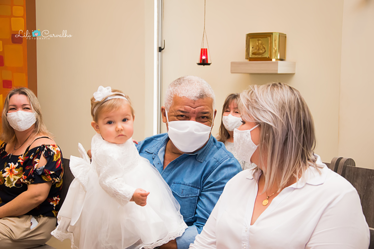 #lilicarvalho #batizado #lilifotografia #elena #igreja #smash #newborn #acompanhamentoinfantil #melhorfotografademaringa #fotobatizado 
