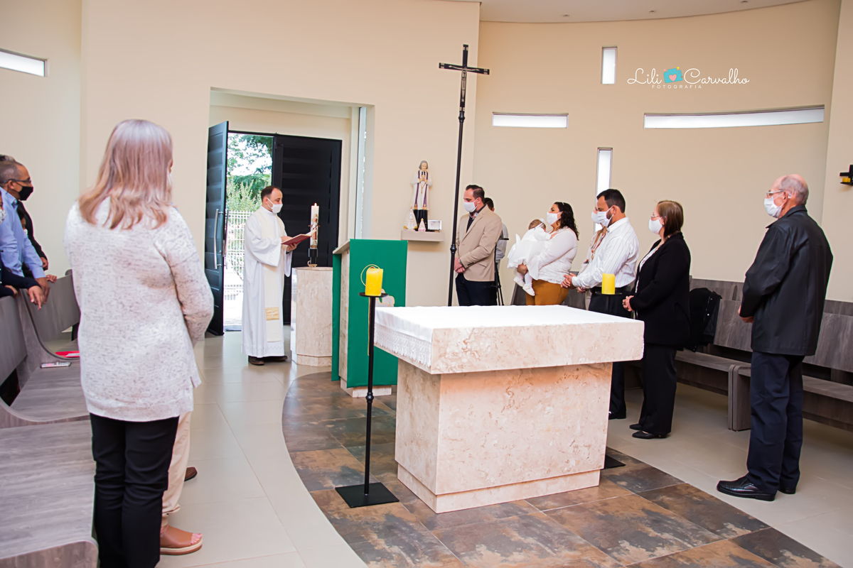 #lilicarvalho #batizado #lilifotografia #elena #igreja #smash #newborn #acompanhamentoinfantil #melhorfotografademaringa #fotobatizado 