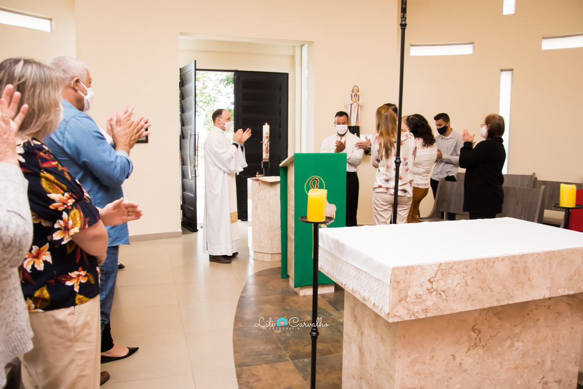 #lilicarvalho #batizado #lilifotografia #elena #igreja #smash #newborn #acompanhamentoinfantil #melhorfotografademaringa #fotobatizado 