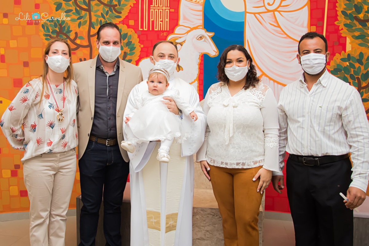 #lilicarvalho #batizado #lilifotografia #elena #igreja #smash #newborn #acompanhamentoinfantil #melhorfotografademaringa #fotobatizado 