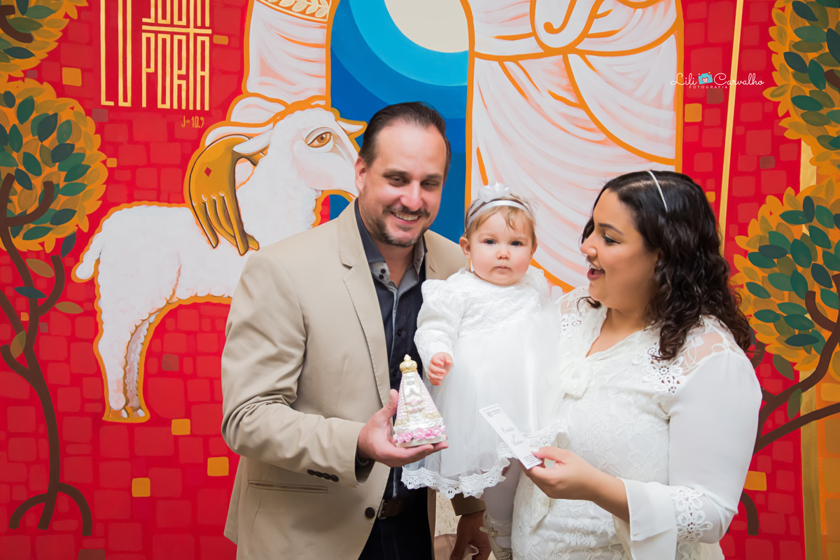 #lilicarvalho #batizado #lilifotografia #elena #igreja #smash #newborn #acompanhamentoinfantil #melhorfotografademaringa #fotobatizado 