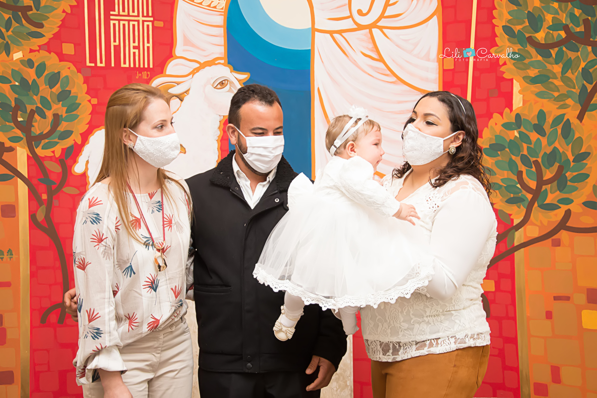 #lilicarvalho #batizado #lilifotografia #elena #igreja #smash #newborn #acompanhamentoinfantil #melhorfotografademaringa #fotobatizado 