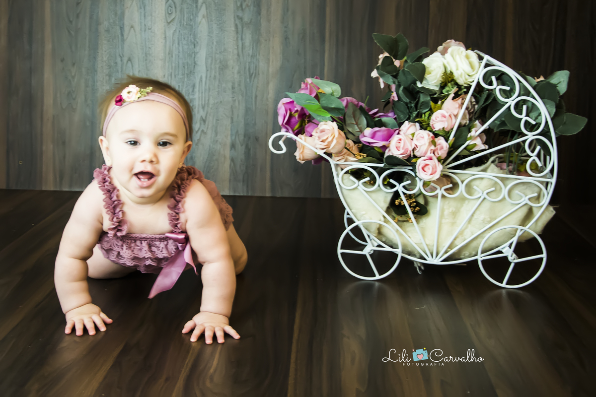 acompanhamento mensal de bebe menina em Maringá  linda 