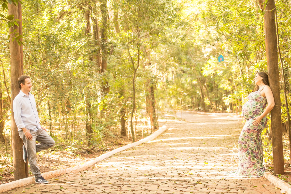 fotografia gestante no parque do Ingá, Maringá paquera