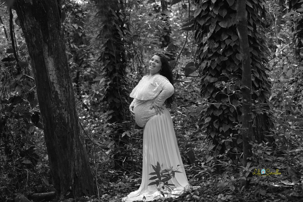 fotografia de gestante em Maringá em local externo 