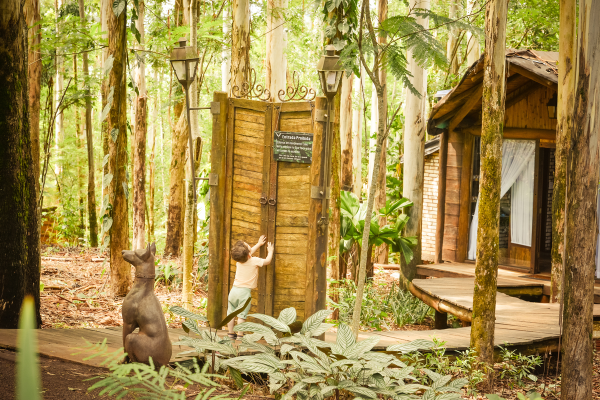 fotografia de familia no Eden Garden em Maringá  descobrindo caminhos 
