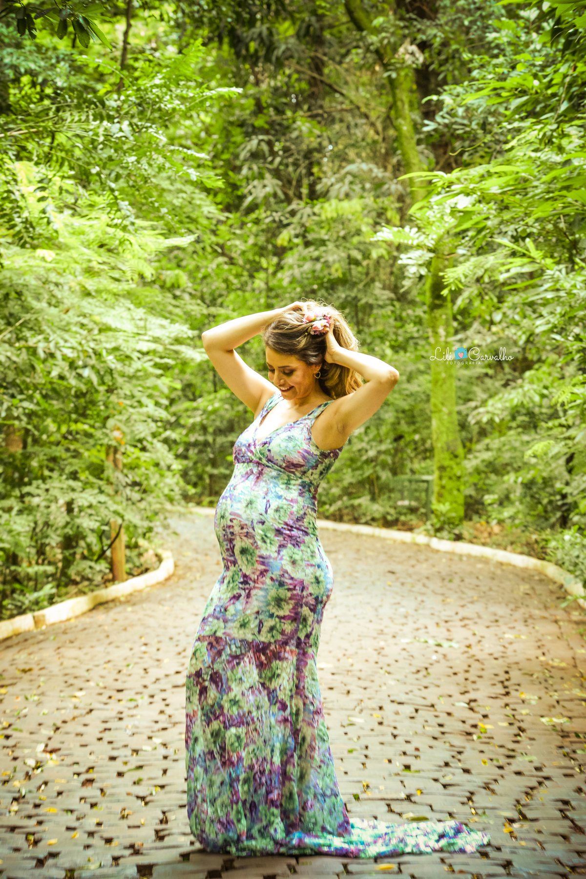 ensaio fotografico de gestante  em Maringá, ambiente externo