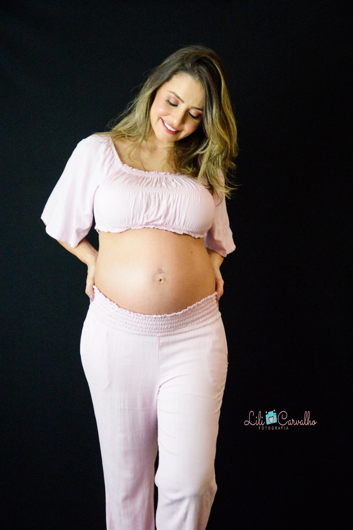 ensaio fotografico de gestante  em Maringá,  de frente