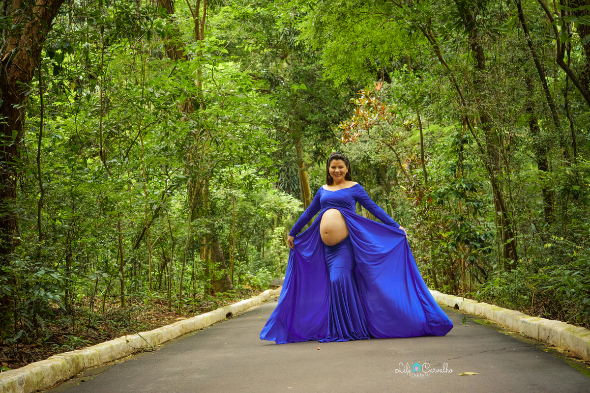 ensaio gestante em Maringá, em local externo, parque do ingá maravilhosa 