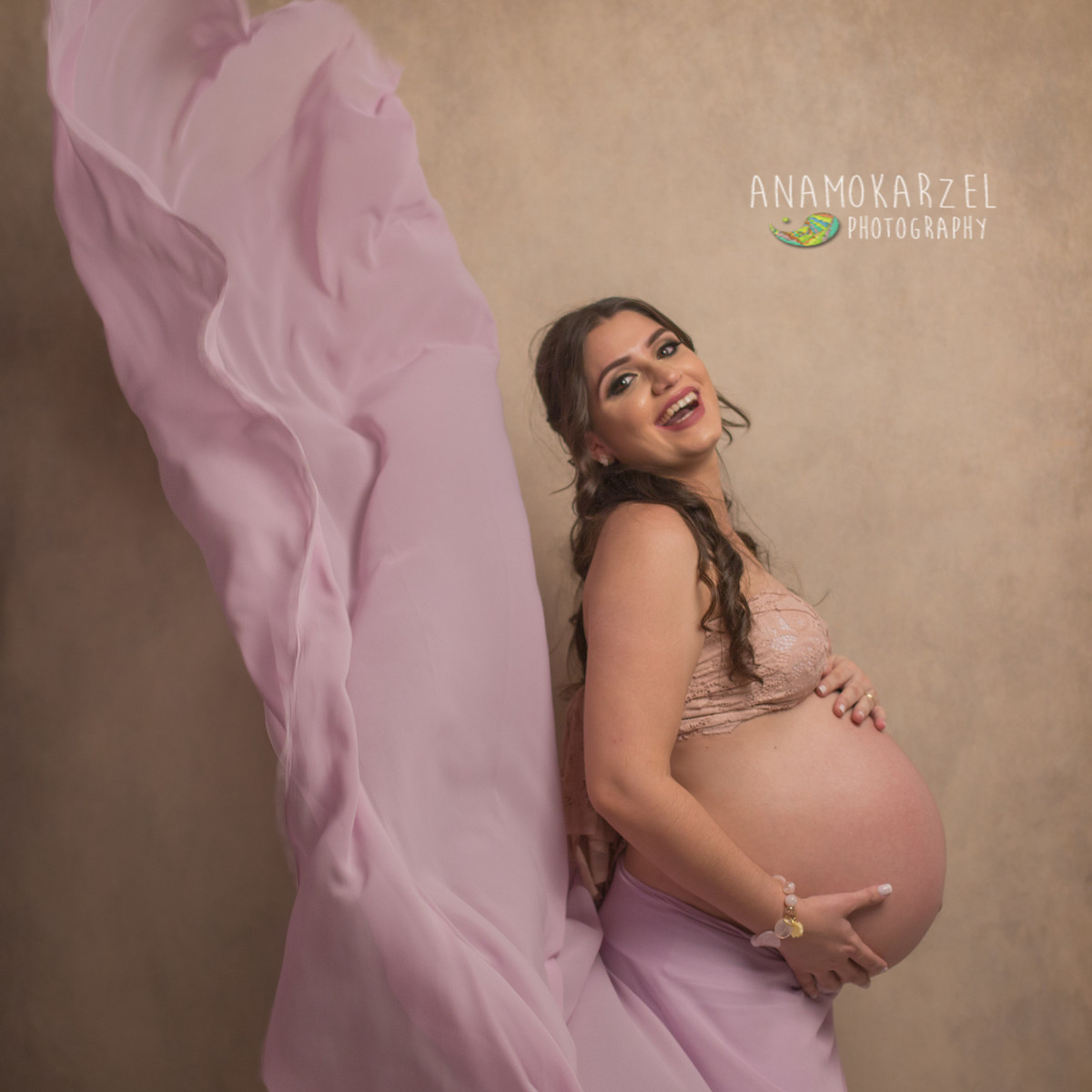 book de grávida - ensaio gestante - gravidinha - Ana Mokarzel - anamokarzelfotografia - fotógrafo de família = Belém - Pará