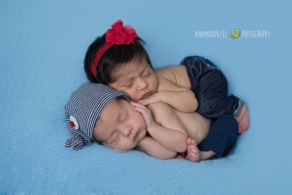 book newborn - ensaio newborn - fotografia newborn - Newborn Belém - Ana Mokarzel - fotógrafa de newborn - newborn de gêmeos - fotógrafa de família - fotografia de família - anamokarzelfotografia