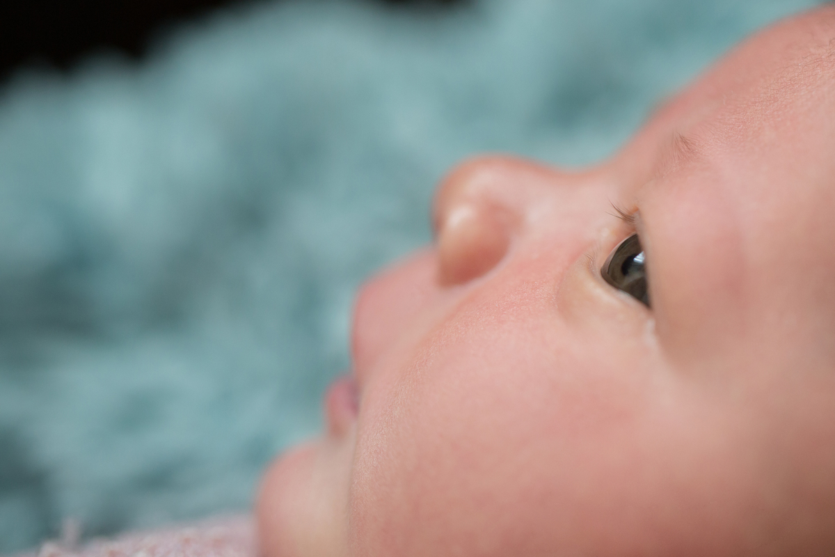 book newborn - ensaio newborn - Ana Mokarzel - Ana Mokarzel Fotografia - newborn menina - Belém - Pará - Brasil - fotógrafa de newborn - fotógrafa de família