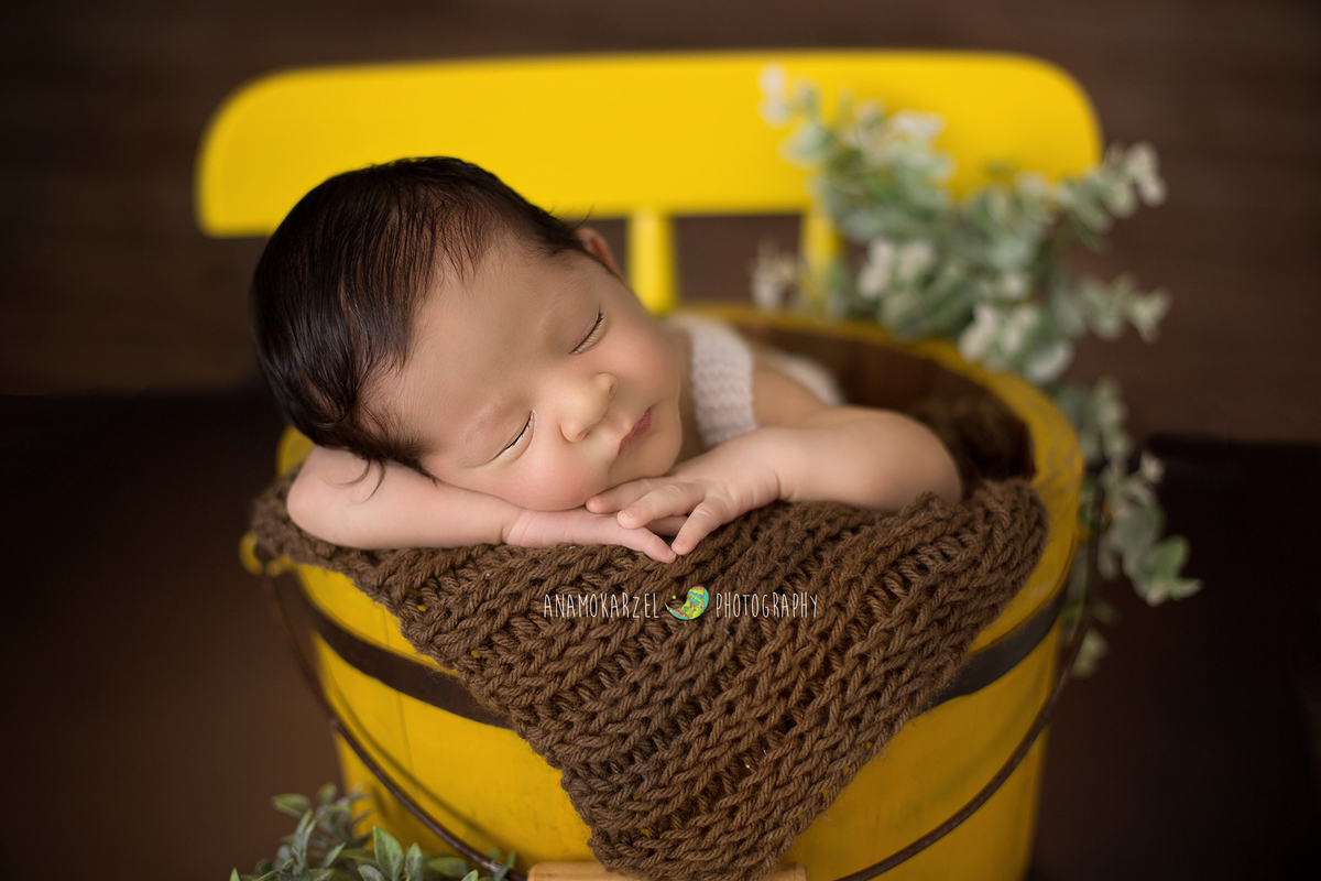 book newborn - ensaio newborn - Ana Mokarzel - Ana Mokarzel Fotografia - newborn menina - Belém - Pará - Brasil - fotógrafa de newborn - fotógrafa de família