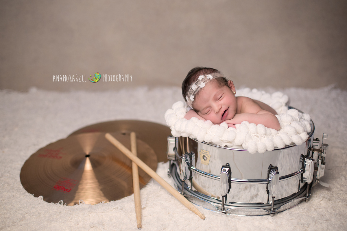 book newborn - ensaio newborn - Ana Mokarzel - Ana Mokarzel Fotografia - newborn menina - Belém - Pará - Brasil - fotógrafa de newborn - fotógrafa de família