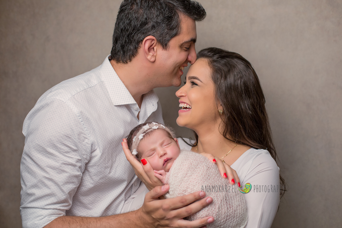 book newborn - ensaio newborn - Ana Mokarzel - Ana Mokarzel Fotografia - newborn menina - Belém - Pará - Brasil - fotógrafa de newborn - fotógrafa de família