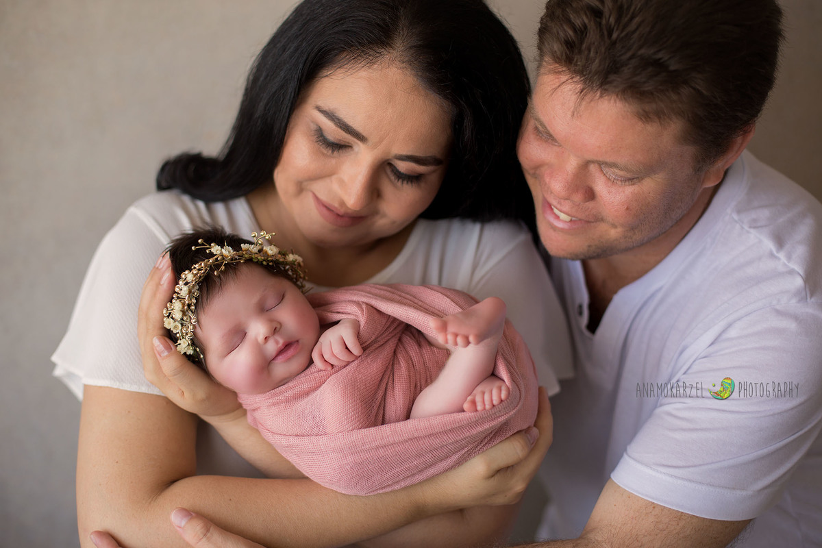 book newborn - ensaio newborn - Ana Mokarzel - Ana Mokarzel Fotografia - newborn menina - Belém - Pará - Brasil - fotógrafa de newborn - fotógrafa de família