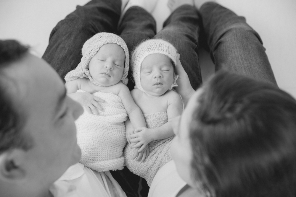 gêmeas - newborn - recém nascida - recém nascido - bebê - anamokarzel - Ana Mokarzel - book newborn - newborn Belém - newbornbelem - fotografo de newborn - Fotografo Belém - fotografo de família