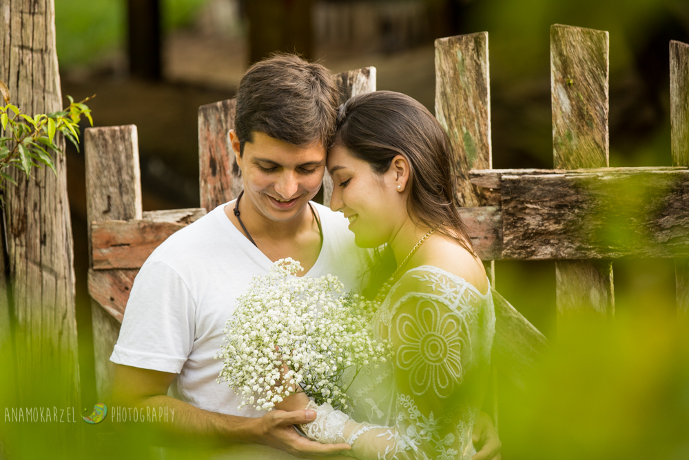 Ensaio de noivos - ensaio pré casamento - ensaio de casal - Ana Mokarzel - Book de casal - fotografia - fotógrafa de família - Belém - Pará