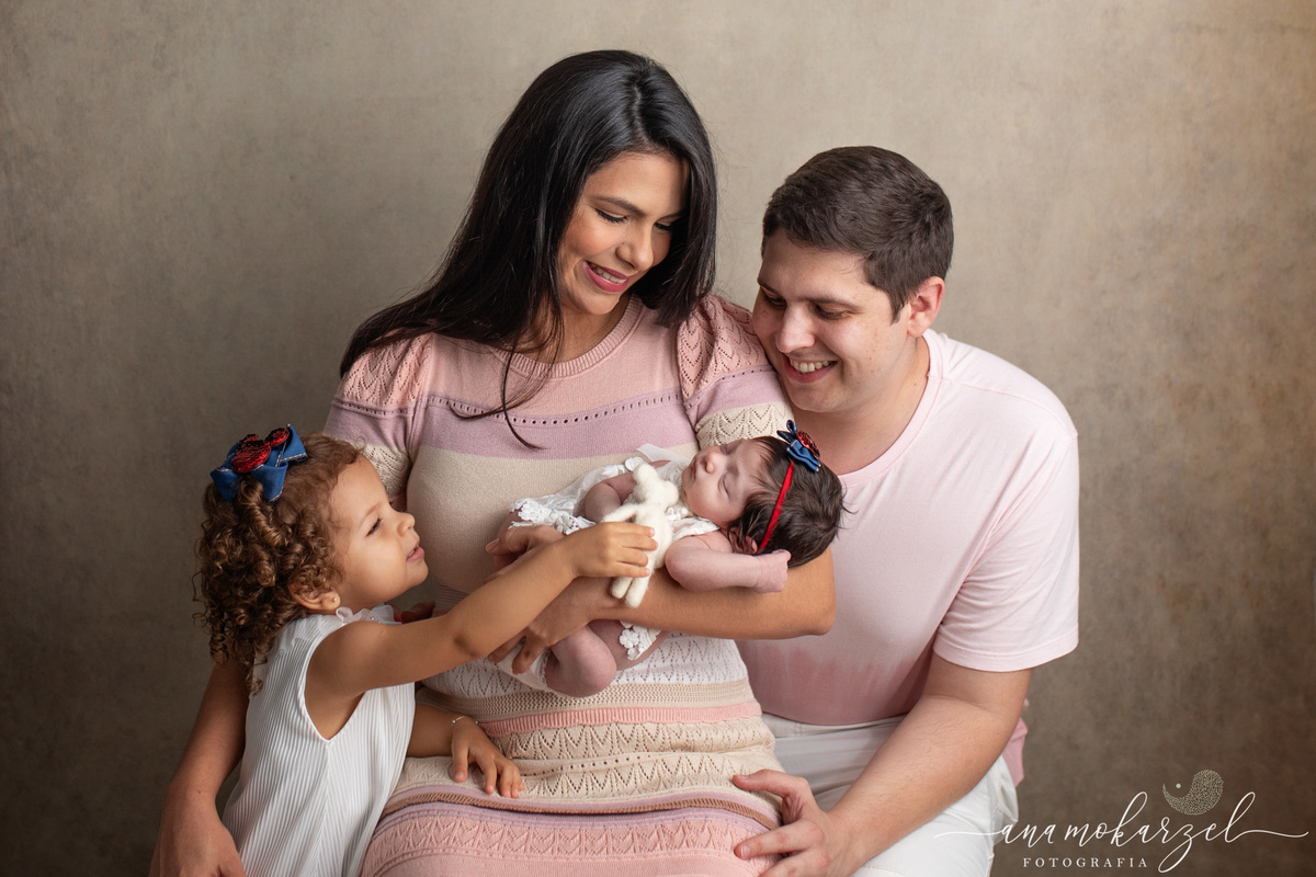 Ana Mokarzel Fotografia - newborn - recém nascido - Belém - Pará - fotógrafa de família - fotógrafa -  newborn - fotógrafa infantil - ensaio de família - família - fotógrafos de Belém - Ana Mokarzel - ensaio newborn - book newborn