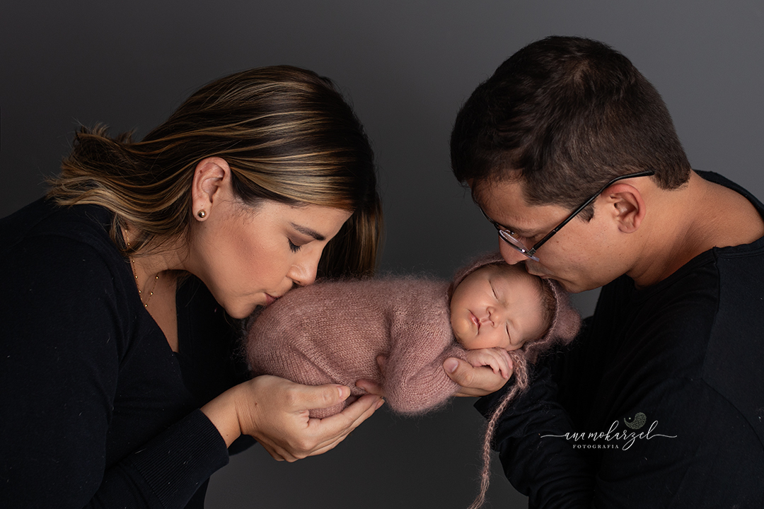 Ana Mokarzel Fotografia - newborn - recém nascido - Belém - Pará - fotógrafa de família - fotógrafa -  newborn - fotógrafa infantil - ensaio de família - família - fotógrafos de Belém - Ana Mokarzel - ensaio newborn - book newborn