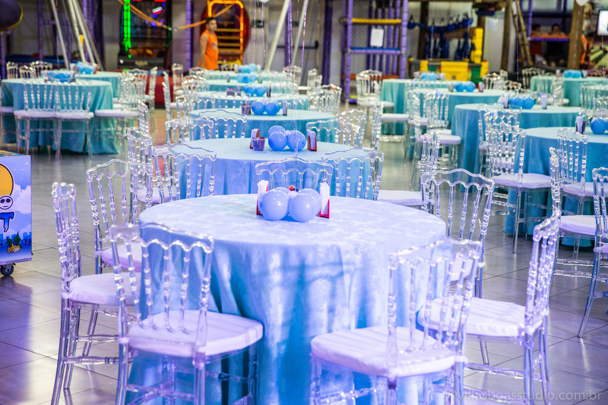 Dirce decoracoes Frozen, decoração frozen, buffet little tiger, mesas personalizadas, cadeiras tifany