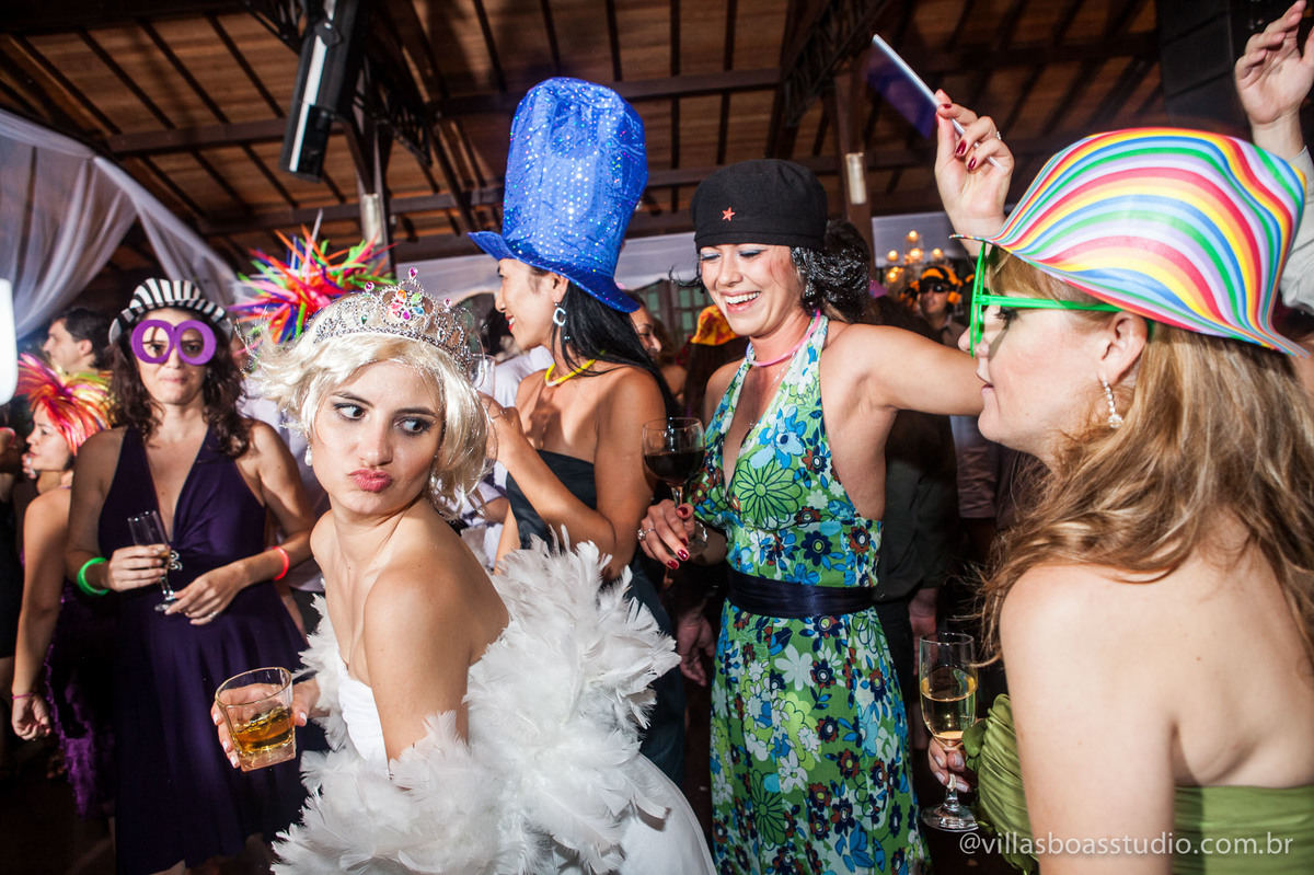 Mogi das Cruzes, @villasboasstudio, marcelo villas boas fotografo, casa da arvore, tenda, entrada da noiva, Tenda , casamento de dia, dança dos noivos, balada,